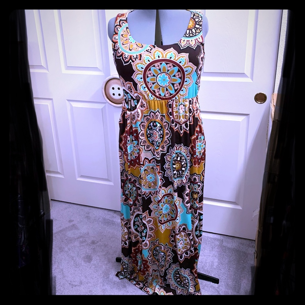Gorgeous sleeveless Maxi Dress
